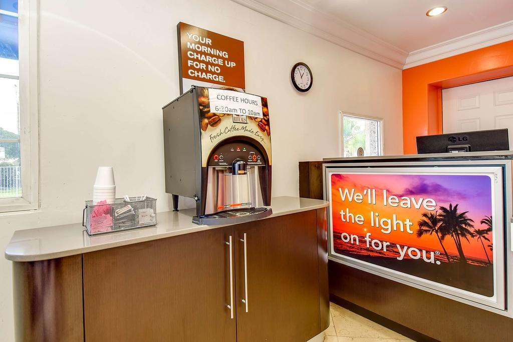 Motel 6 Garden Grove Esterno foto