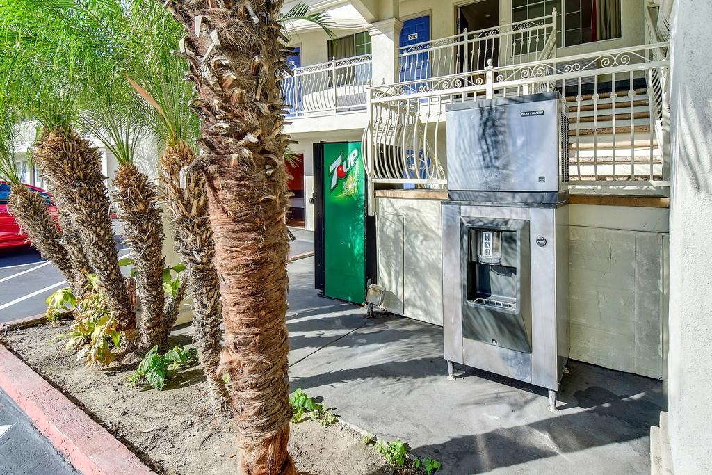 Motel 6 Garden Grove Esterno foto